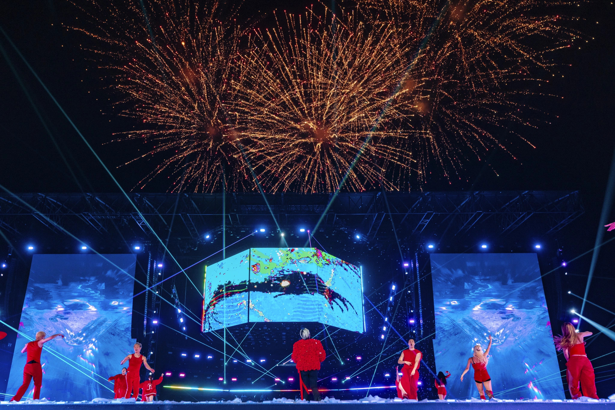 concert travel in vietnam