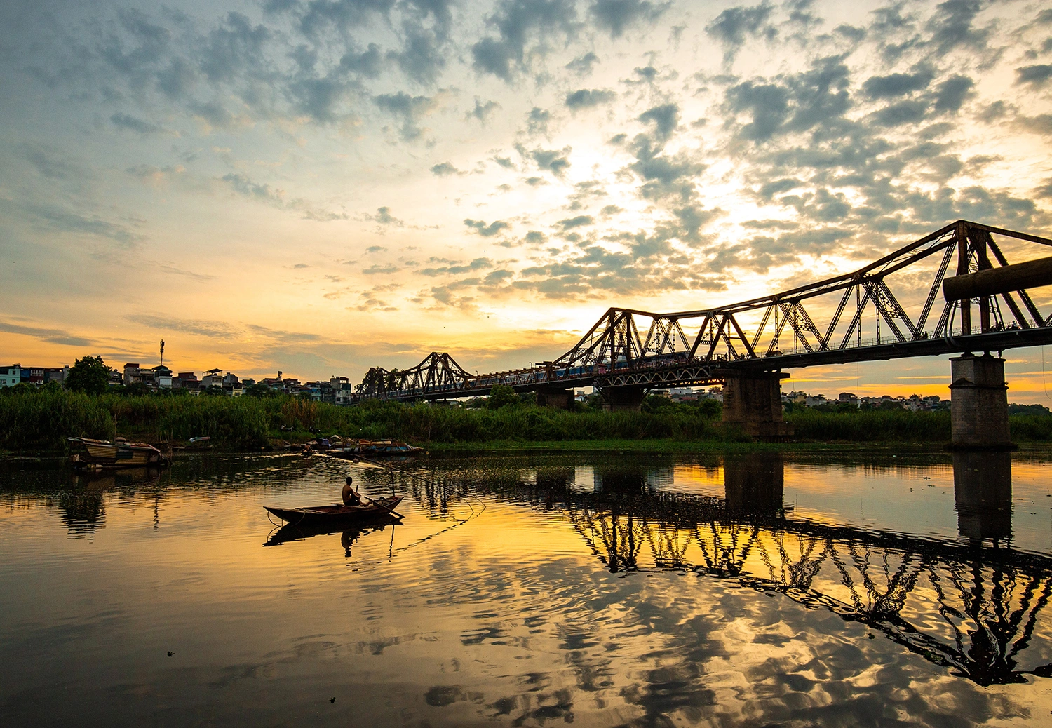 free and easy Hanoi