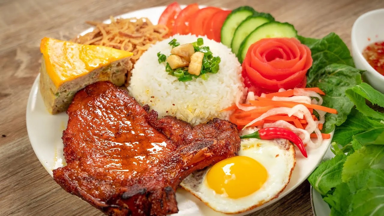 com tam vietnam